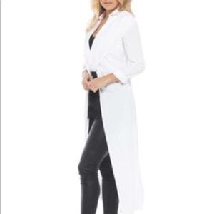 Asilio cross cross top